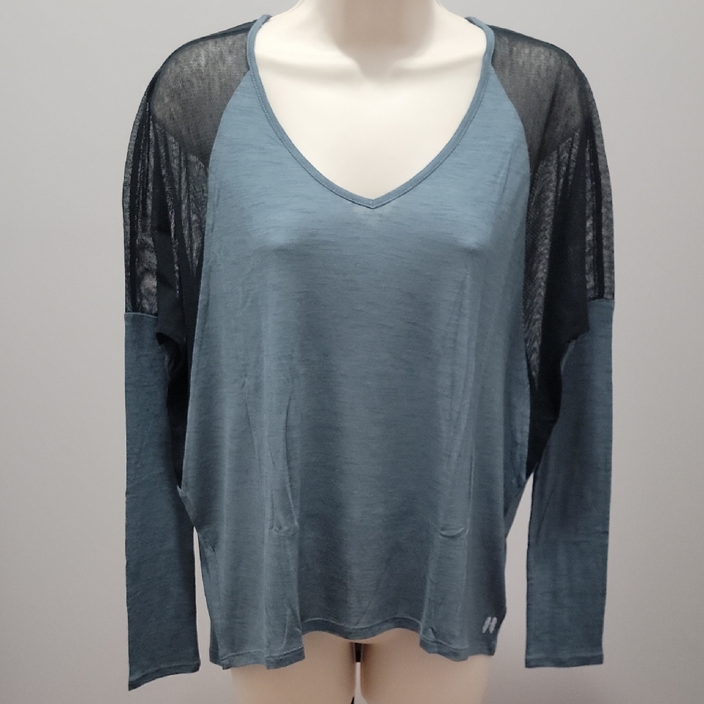 Victoria's Secret Thunderstorm Green Mesh V-Neck LS Tee XS 2015 Rare